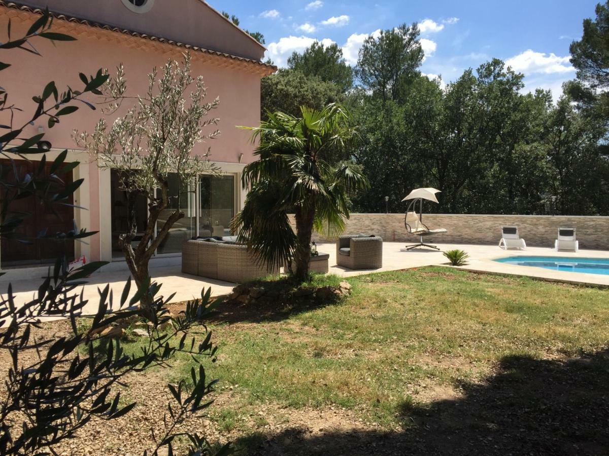 Villa « Chanterie » Villecroze Exteriör bild