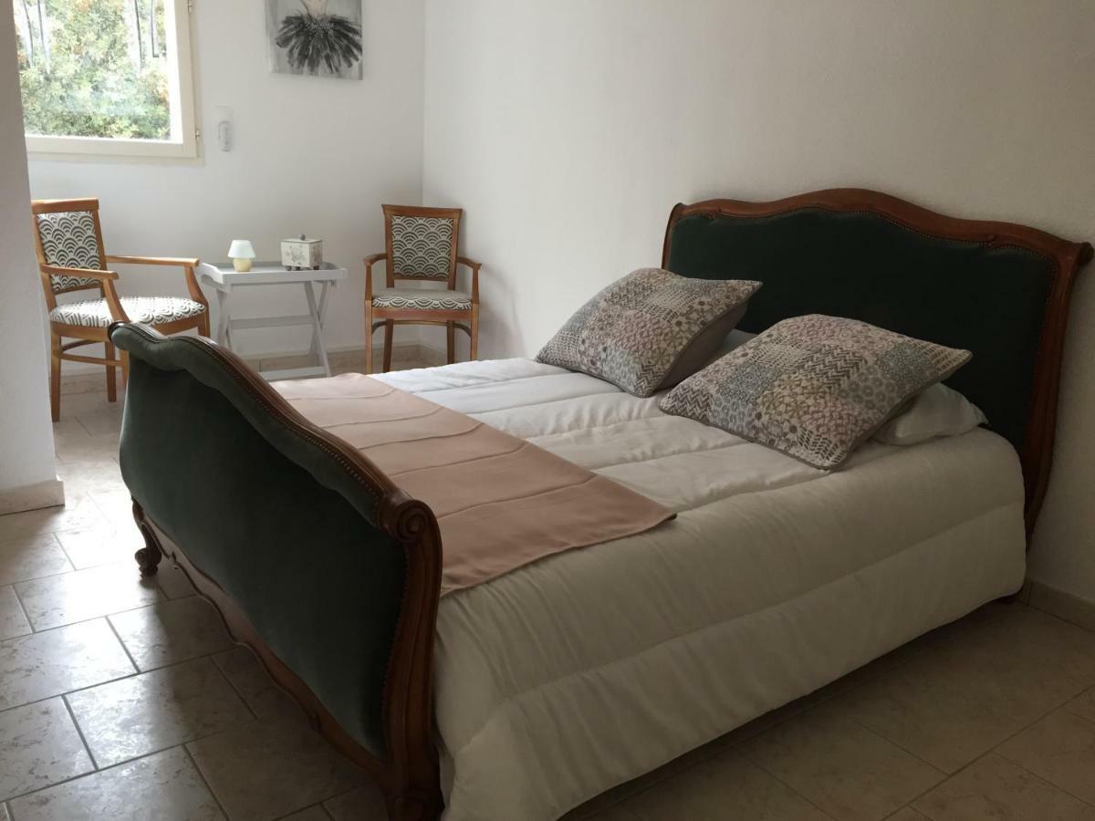 Villa « Chanterie » Villecroze Exteriör bild