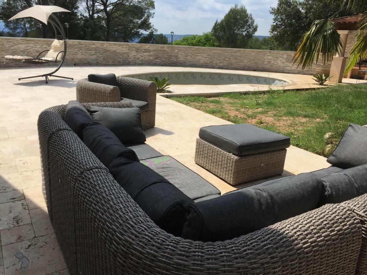 Villa « Chanterie » Villecroze Exteriör bild